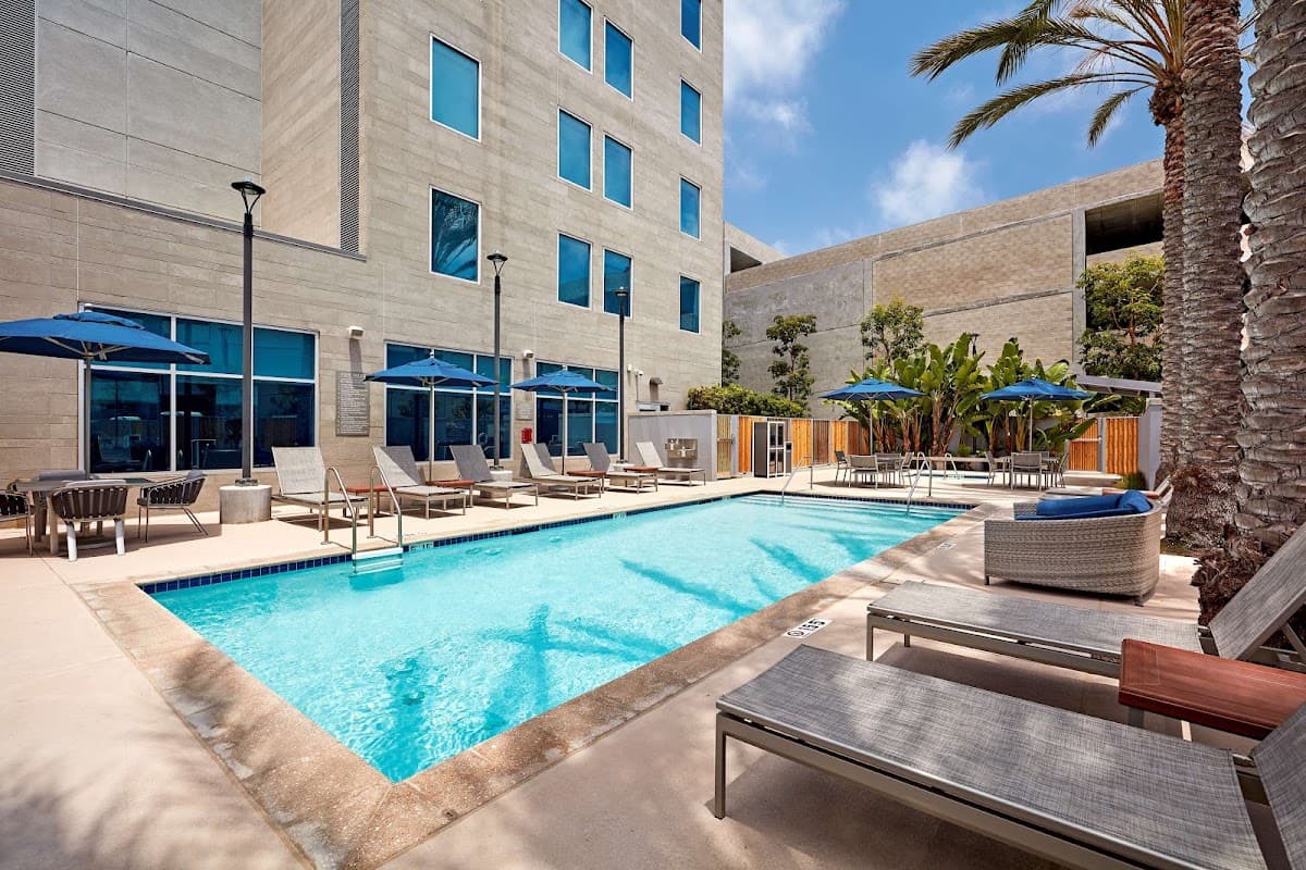 Hyatt Place Los Angeles/LAX/El Segundo - Airport shuttle hotel near LAX