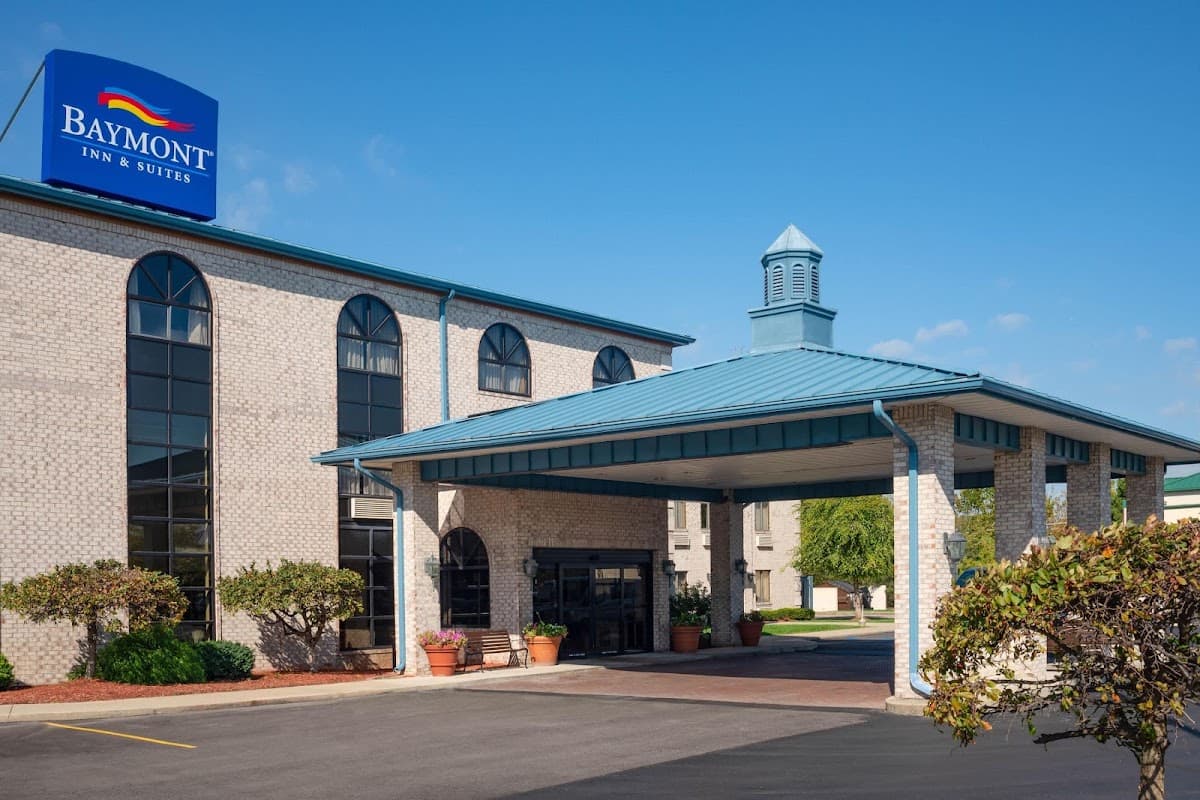 Baymont by Wyndham Plainfield/ Indianapolis Arpt Area - Airport shuttle hotel near IND