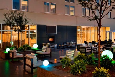 Aloft Dallas Love Field - Airport shuttle hotel near DAL
