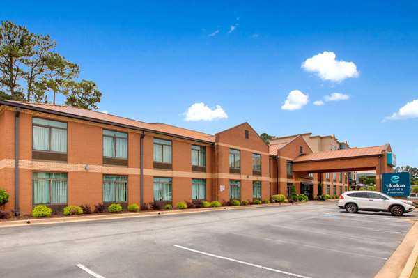 Clarion Pointe Atlanta Airport College Park - Airport shuttle hotel near ATL