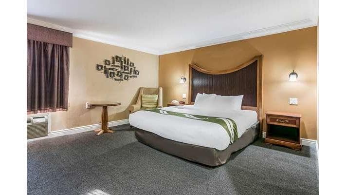 Quality Inn & Suites Atlanta Airport South - Airport shuttle hotel near ATL