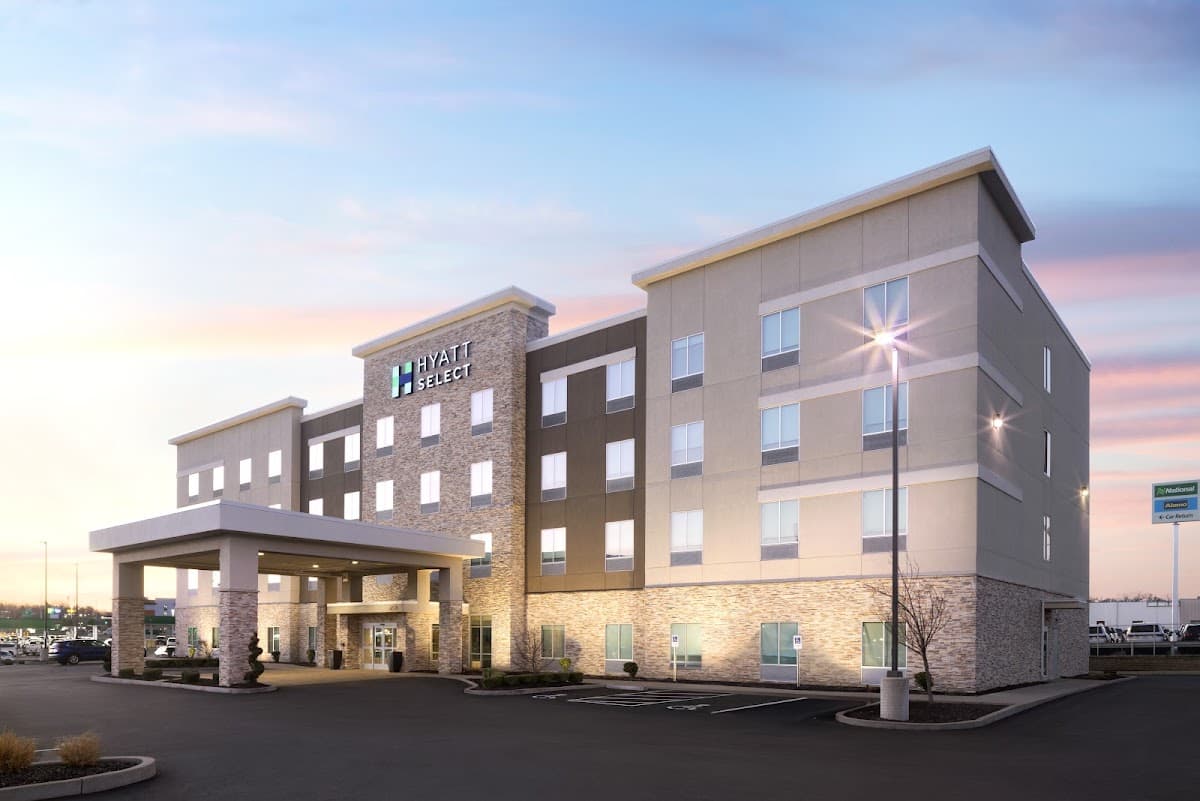 Hyatt Select St. Louis Airport - Airport shuttle hotel near STL