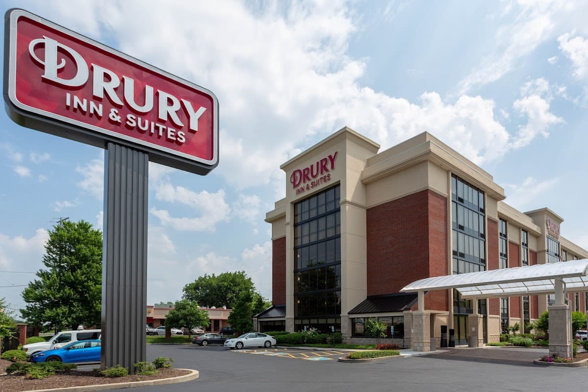 Drury Inn & Suites Nashville Airport - Airport shuttle hotel near BNA