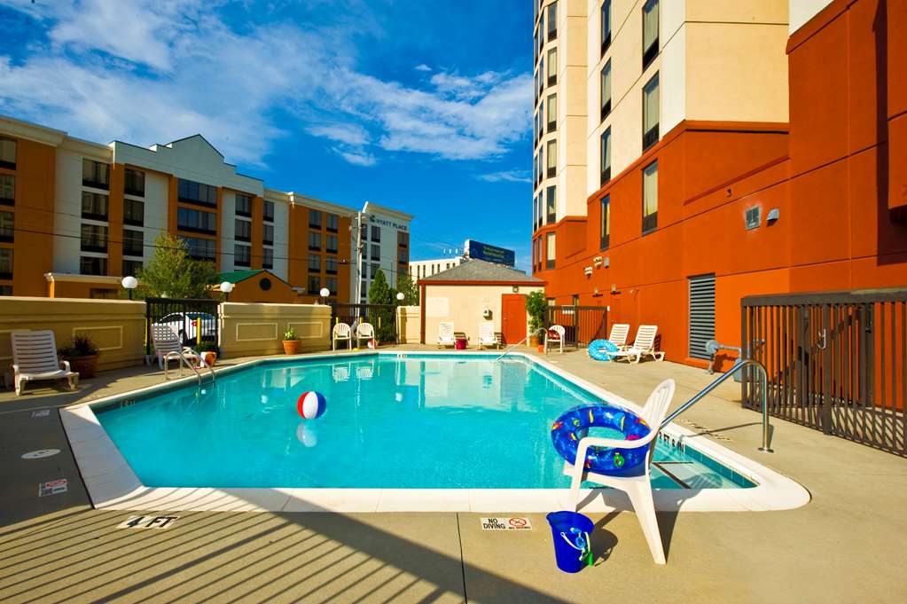 Hampton Inn & Suites Atlanta Airport North I85 - Airport shuttle hotel near ATL