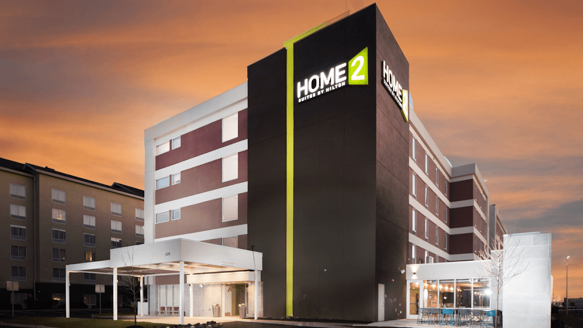 Home2 Suites by Hilton Newark Airport - Airport shuttle hotel near EWR