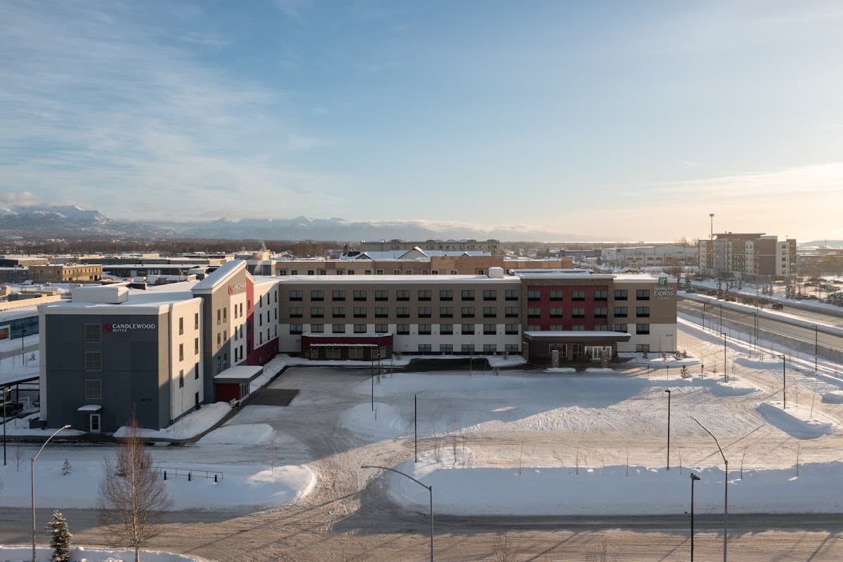 Holiday Inn Express & Suites Anchorage - Midtown by IHG - Airport shuttle hotel near ANC