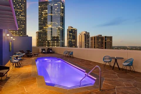 Magnolia Hotel Houston, a Tribute Portfolio Hotel - Airport shuttle hotel near HOU