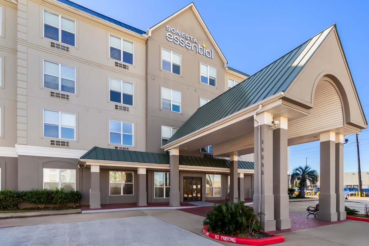 Sonesta Essential IAH Airport JFK Boulevard - Airport shuttle hotel near IAH