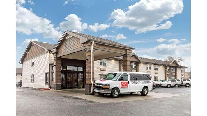 Econo Lodge Milwaukee Airport - Airport shuttle hotel near MKE