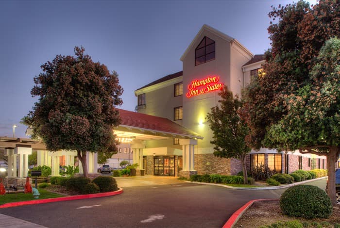 Hampton Inn & Suites San Francisco-Burlingame-Airport South - Airport shuttle hotel near SFO