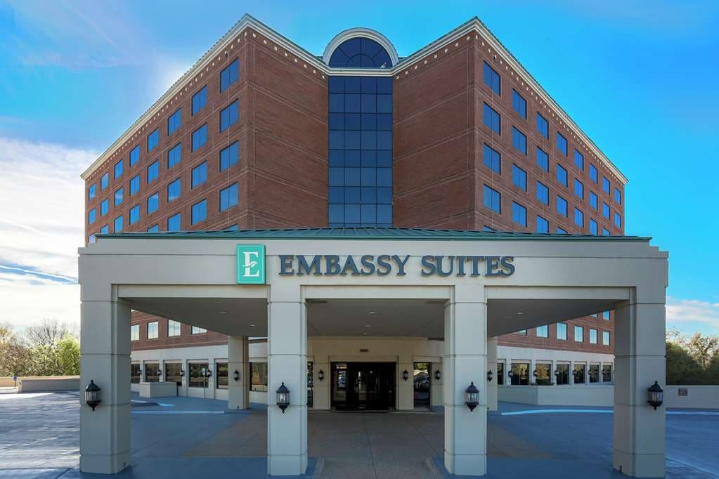 Embassy Suites by Hilton Dallas Love Field - Airport shuttle hotel near DAL