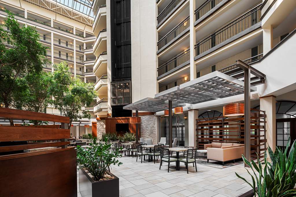 Embassy Suites by Hilton Nashville Airport - Airport shuttle hotel near BNA