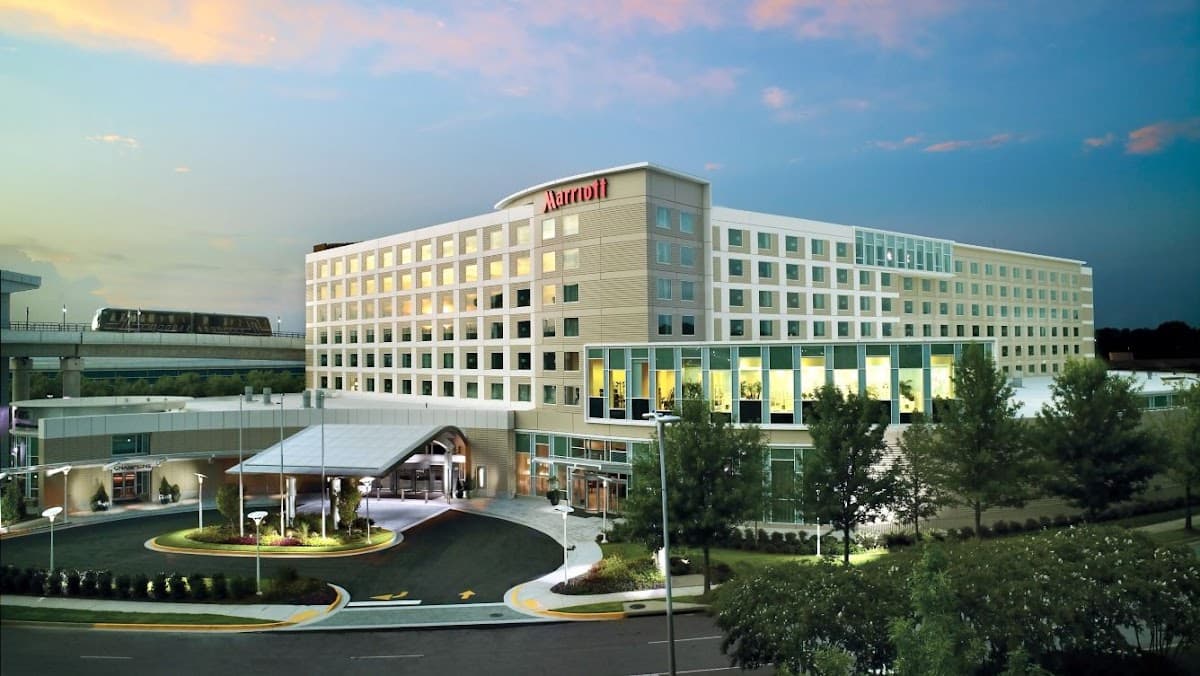 Atlanta Airport Marriott Gateway - Airport shuttle hotel near ATL