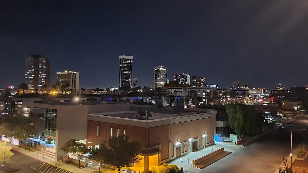 The Clarendon Hotel and Spa - Airport shuttle hotel near PHX