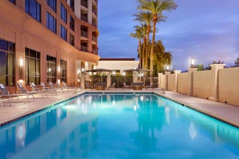 Marriott Phoenix Airport - Airport shuttle hotel near PHX