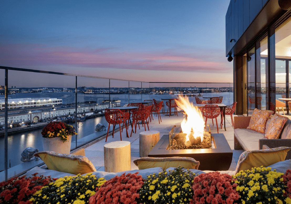 Hyatt Place Boston / Seaport District - Airport shuttle hotel near BOS