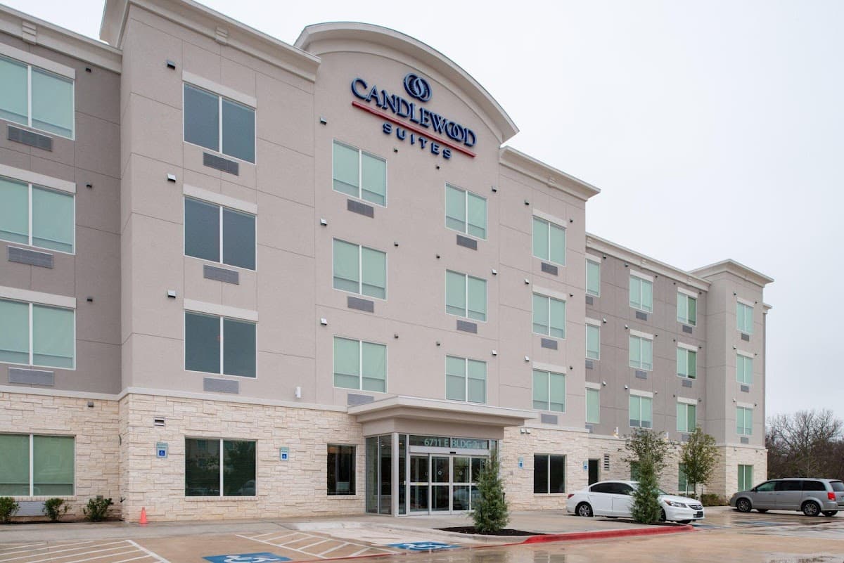 Candlewood Suites Austin Airport by IHG - Airport shuttle hotel near AUS