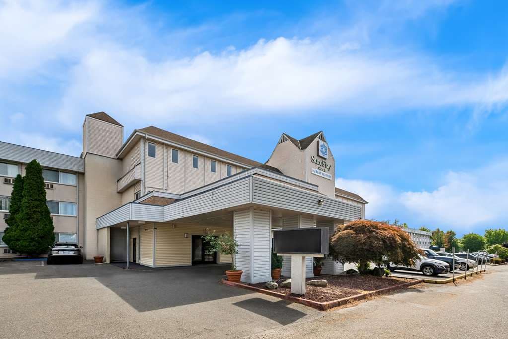 SureStay by Best Western SeaTac Airport North - Airport shuttle hotel near SEA