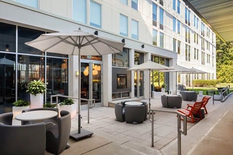 Aloft BWI Baltimore Washington International Airport - Airport shuttle hotel near BWI