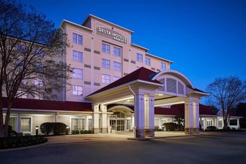 Delta Hotels Norfolk Airport - Airport shuttle hotel near ORF