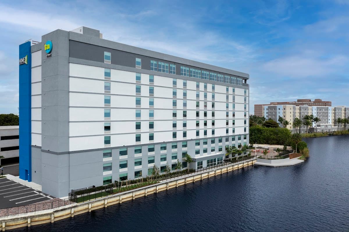 Home2 Suites by Hilton Miami Airport South Blue Lagoon - Airport shuttle hotel near MIA