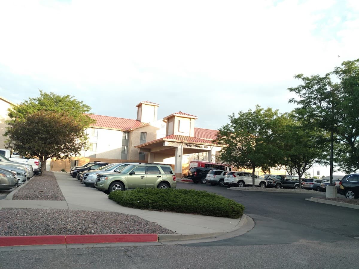 AmericInn Hotel Inn Suites DIA - Airport shuttle hotel near DEN