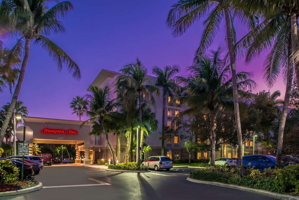 Hampton Inn Ft. Lauderdale/Plantation - Airport shuttle hotel near FLL