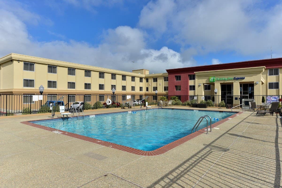 Holiday Inn Express San Francisco-Airport South by IHG - Airport shuttle hotel near SFO