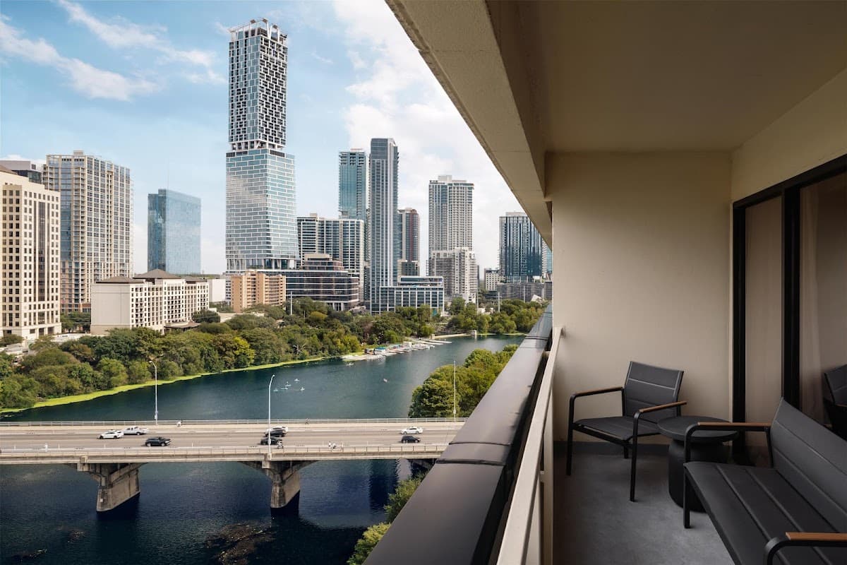 Hyatt Regency Austin - Airport shuttle hotel near AUS