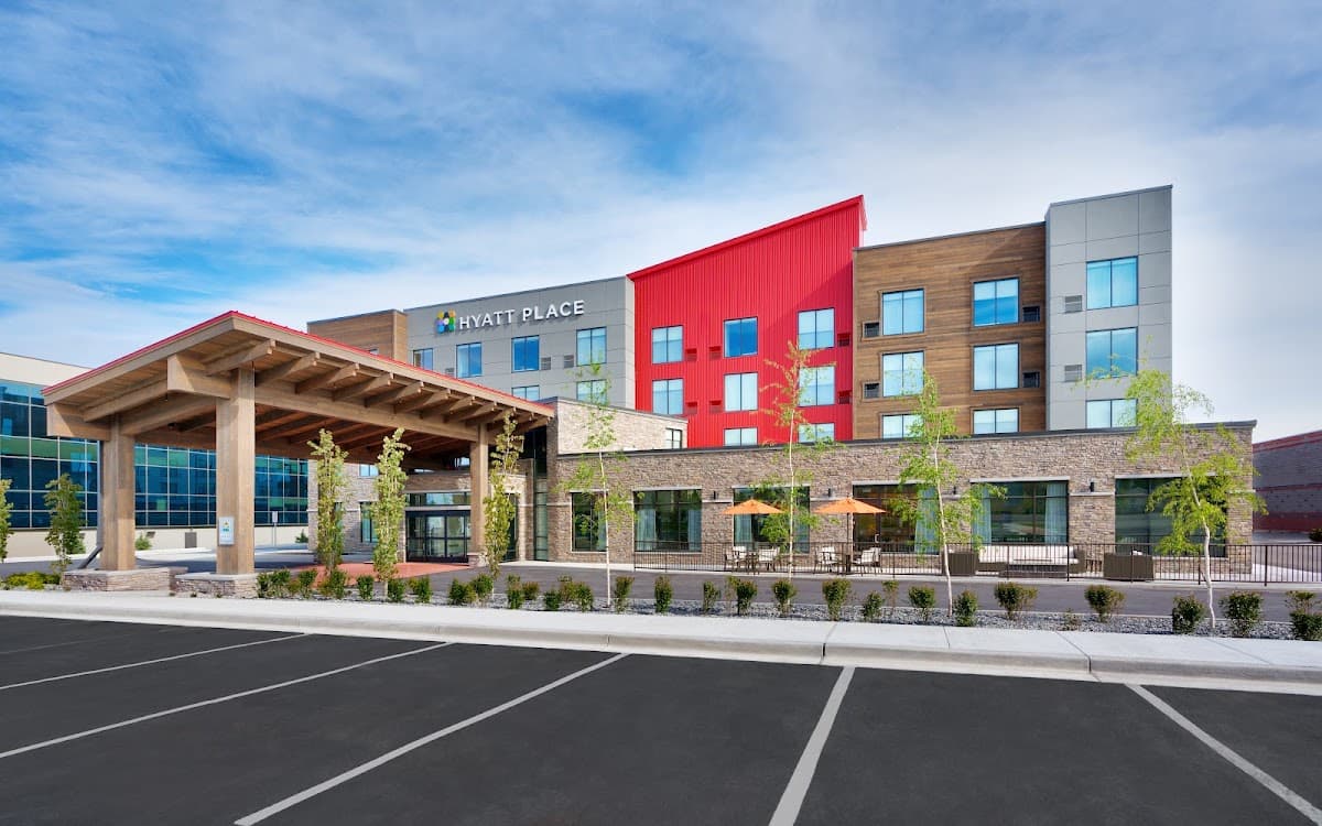 Hyatt Place Anchorage-Midtown - Airport shuttle hotel near ANC