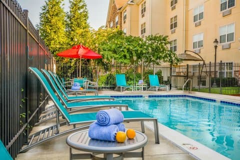 TownePlace Suites by Marriott Baltimore BWI Airport - Airport shuttle hotel near BWI
