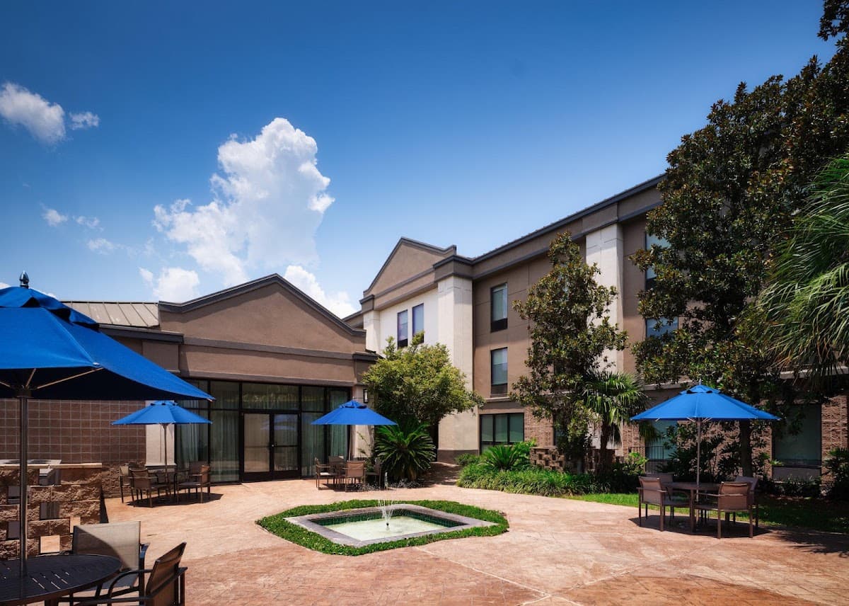 Holiday Inn Express & Suites New Orleans Airport South by IHG - Airport shuttle hotel near MSY
