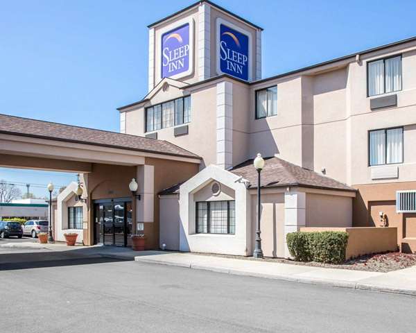 Sleep Inn Midway Airport - Airport shuttle hotel near MDW
