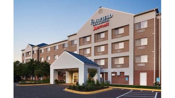 Fairfield by Marriott Inn & Suites Minneapolis Bloomington/Mall of America - Airport shuttle hotel near MSP