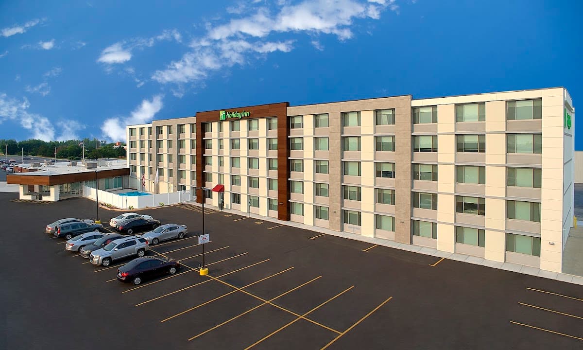 Holiday Inn Chicago – Midway Airport S by IHG - Airport shuttle hotel near ORD