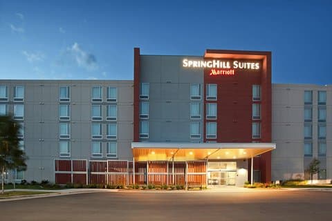 SpringHill Suites by Marriott Salt Lake City Airport - Airport shuttle hotel near SLC