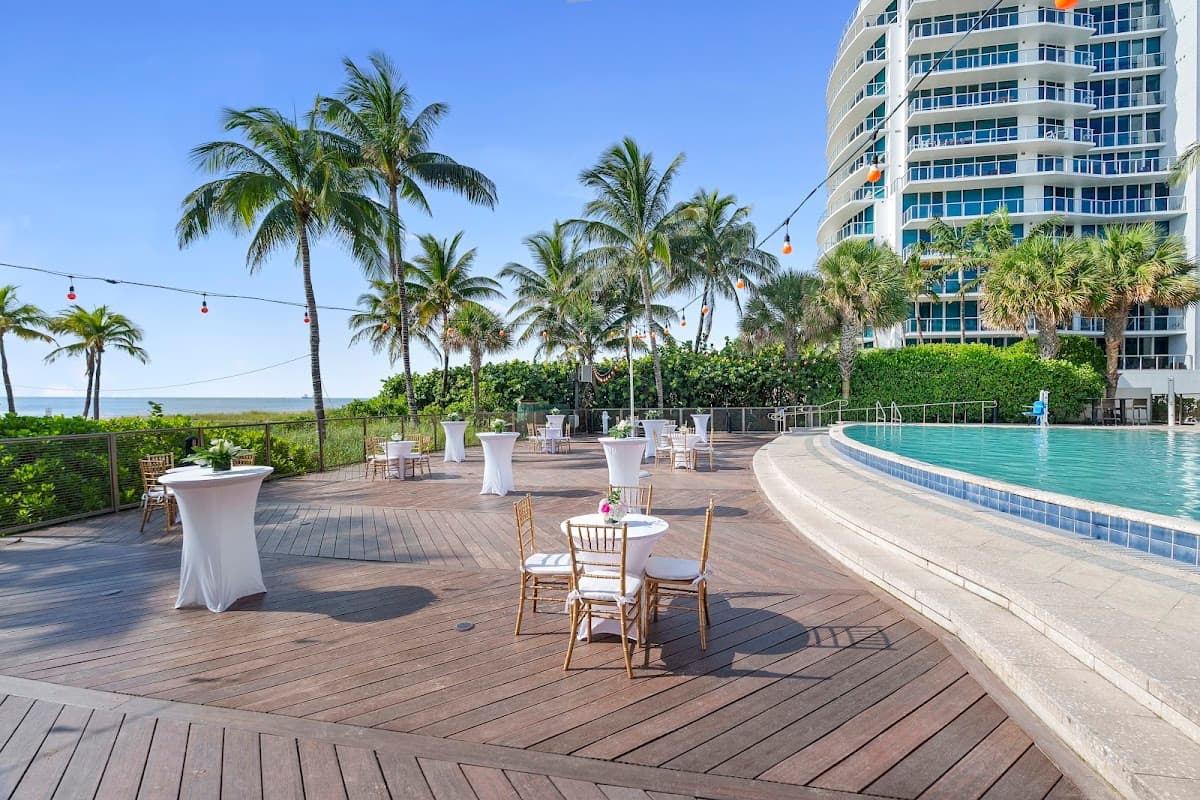 B Ocean Resort Fort Lauderdale Beach - Airport shuttle hotel near FLL