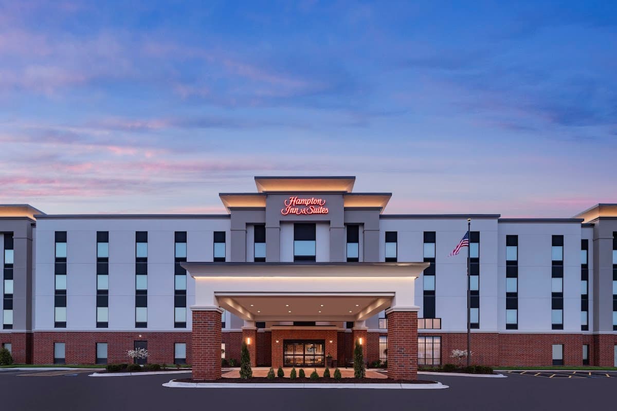 Hampton Inn & Suites Bridgeview Chicago - Airport shuttle hotel near MDW