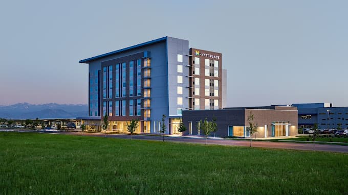 Hyatt Place Peña Station / Denver Airport - Airport shuttle hotel near DEN