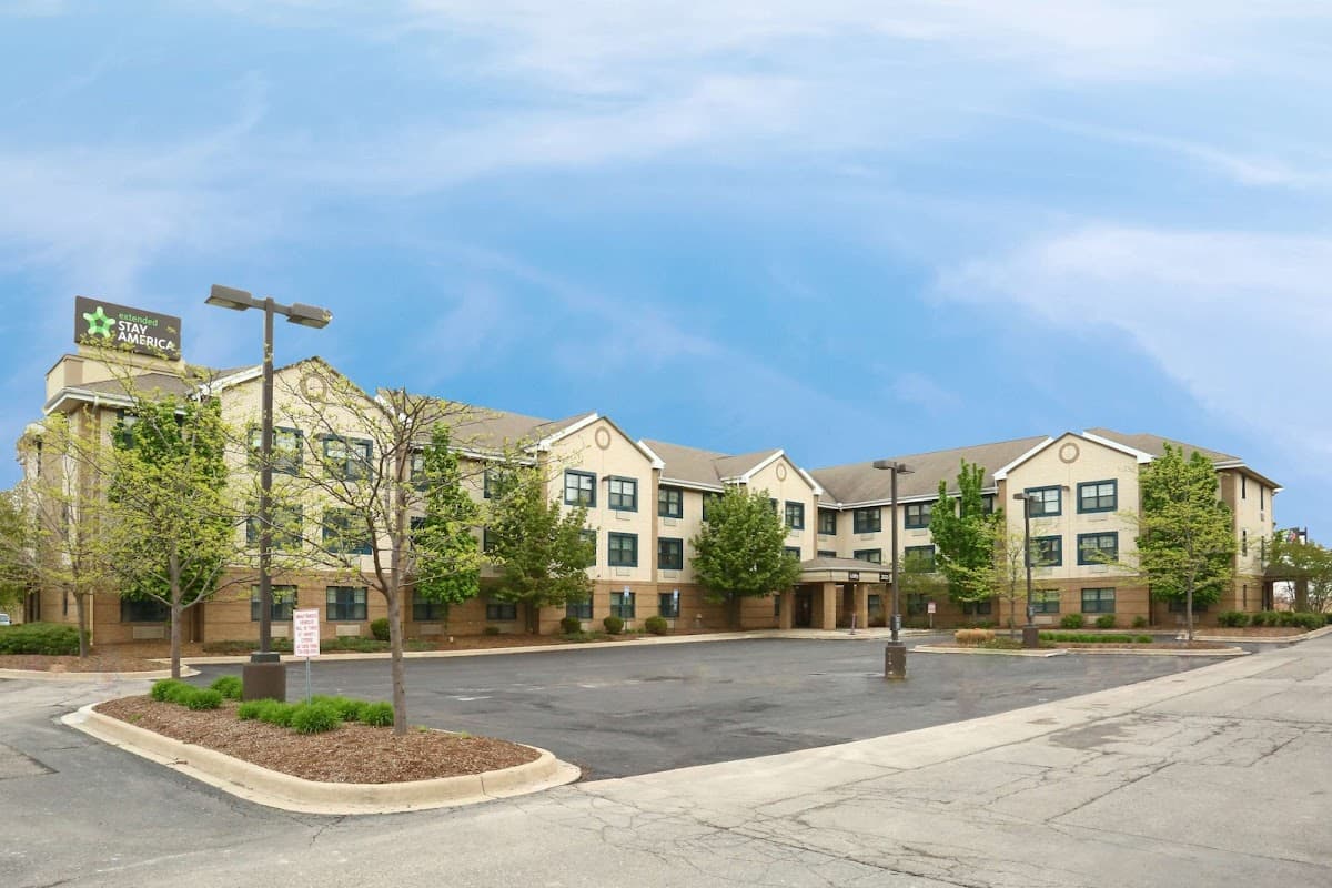 Extended Stay America Suites- Detroit - Metropolitan Airport - Airport shuttle hotel near DTW
