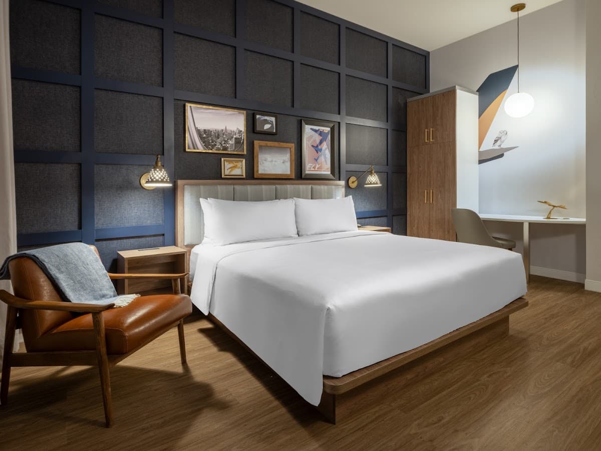 voco Fiorello - LaGuardia Airport by IHG - Airport shuttle hotel near LGA
