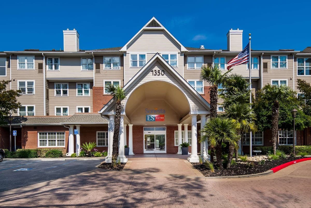 Sonesta ES Suites San Francisco Airport Oyster Point Waterfront - Airport shuttle hotel near SFO
