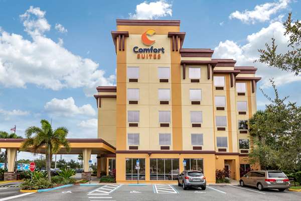 Comfort Suites Orlando Airport - Airport shuttle hotel near MCO