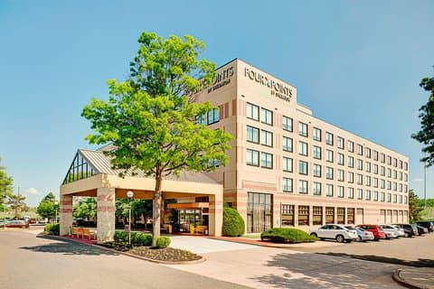 Four Points by Sheraton Philadelphia Airport - Airport shuttle hotel near PHL