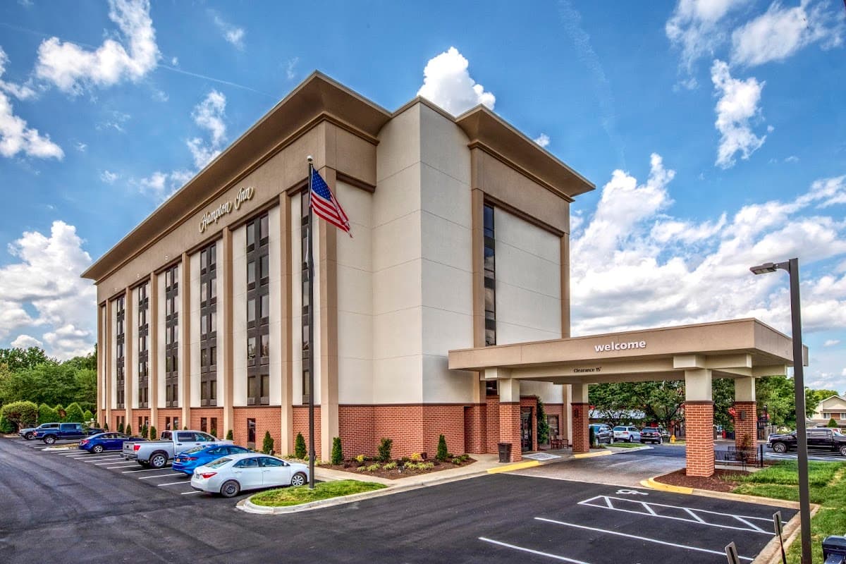 Hampton Inn Charlotte-University Place - Airport shuttle hotel near CLT