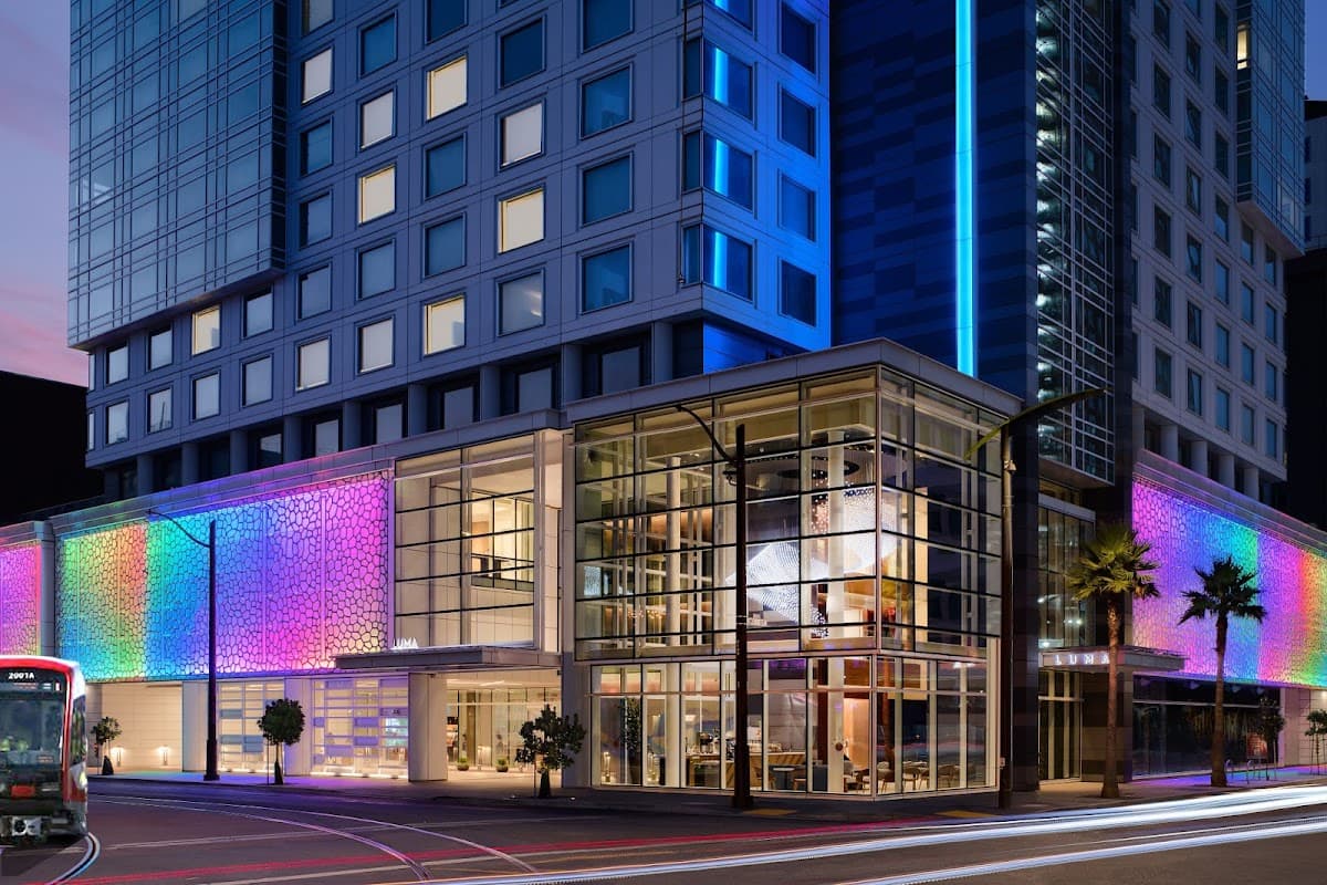 LUMA Hotel San Francisco - Airport shuttle hotel near SFO