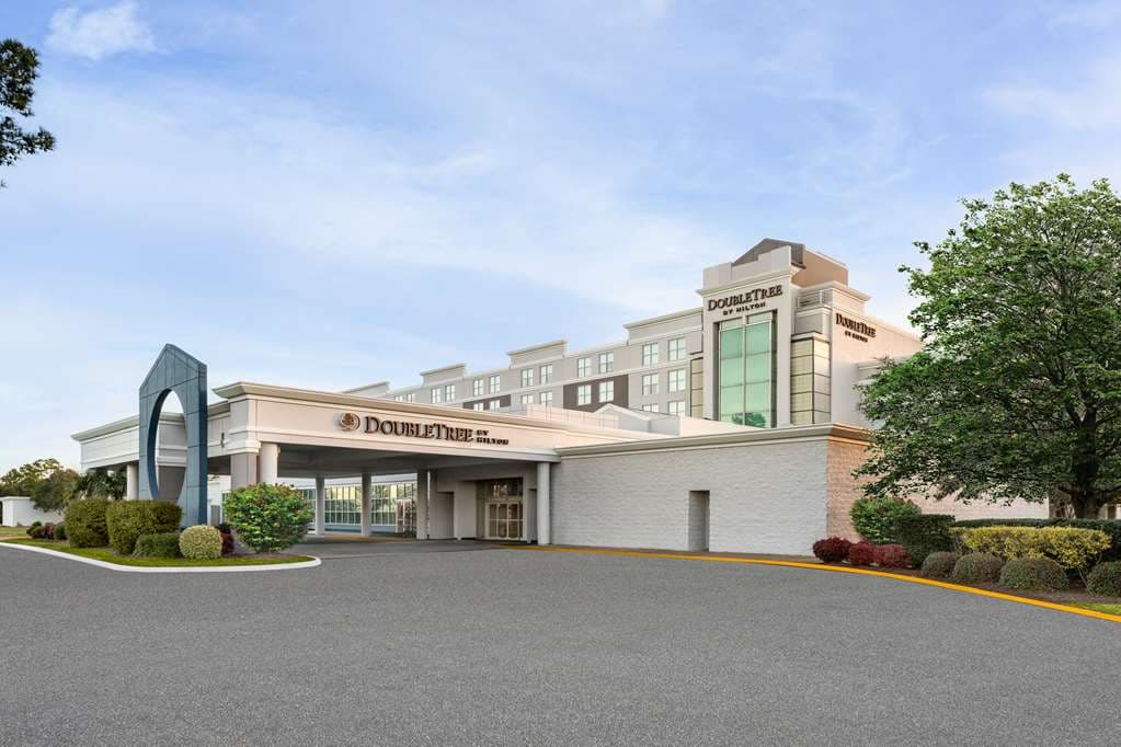DoubleTree by Hilton Hotel Norfolk Airport - Airport shuttle hotel near ORF