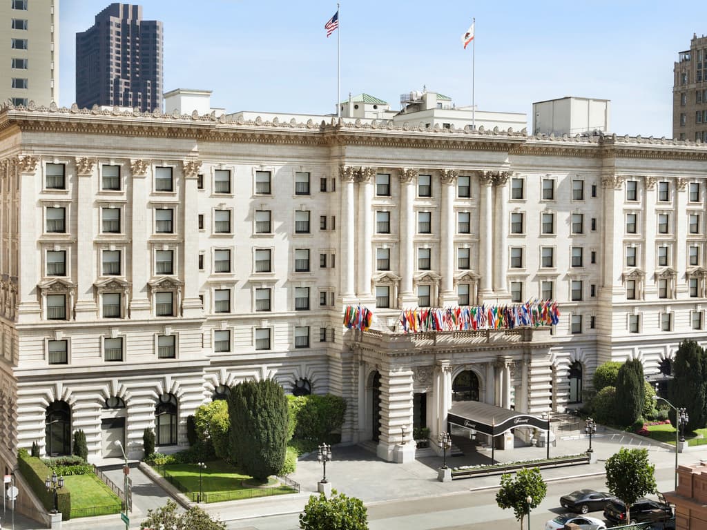 Fairmont San Francisco - Airport shuttle hotel near SFO