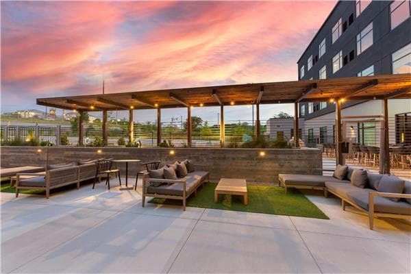 Cambria Hotel Austin Airport - Airport shuttle hotel near AUS