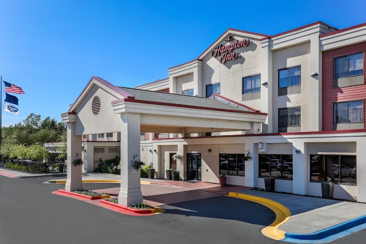 Hampton Inn Anchorage - Airport shuttle hotel near ANC